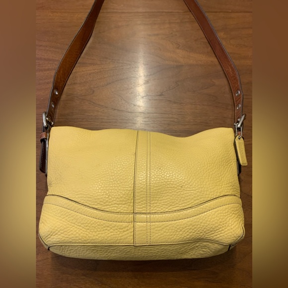 RARE Y2K Coach Crossbody Purse - Picture 2 of 14